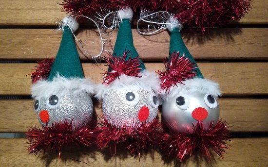 Décos De Noël Rétro En Plastique - Ornements Vintage Pour Sapin (cible, Broadway…)