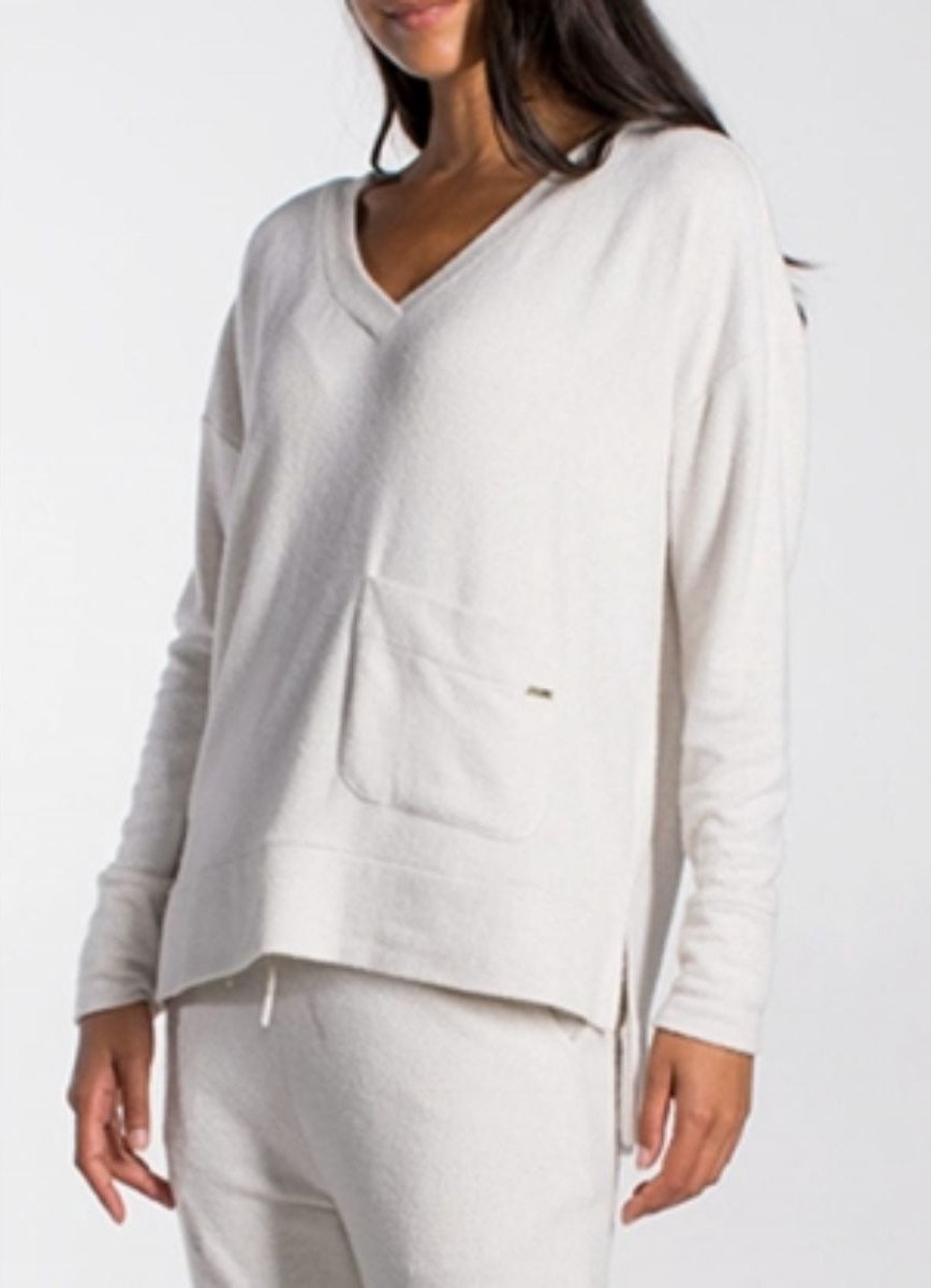 Cyell sweater long sleeve Soft Fuji Cloudy off-white, (net een tintje minder off-white dan afbeelding doet vermoeden)