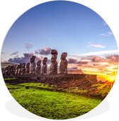 WallCircle - Wandcirkel ⌀ 30 - Zonsopgang achter de Moai beelden op Paaseiland - Ronde schilderijen woonkamer - Wandbord rond - Muurdecoratie cirkel - Kamer decoratie binnen - Wanddecoratie muurcirkel - Woonaccessoires