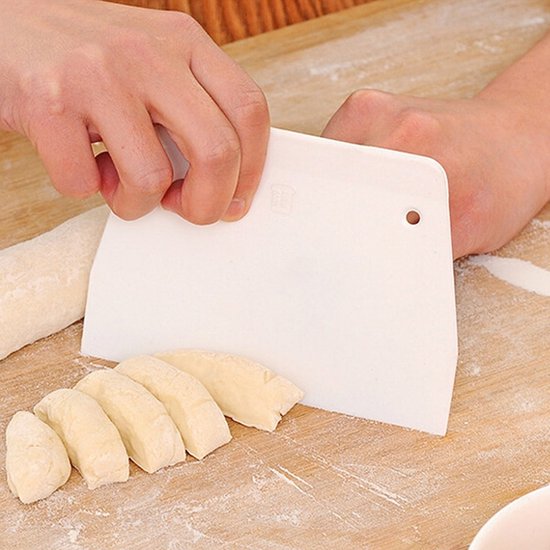 Foto: Deegsteker deegschraper keukentool keukengadget wit koken schraper keukenaccessoire