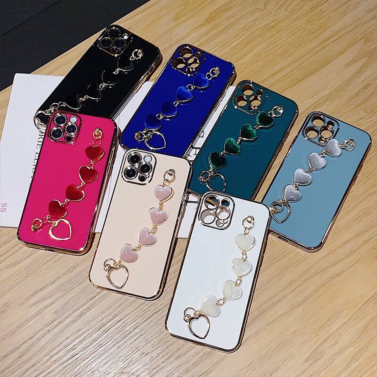 Luxe Telefoon Case met kleurrijke hart armband voor dames voor Iphone Xr 11 12 13 Pro Max