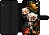 Bookcase Geschikt voor iPhone XR telefoonhoesje - Bloemen - Natuur - Patroon - Met vakjes - Wallet case met magneetsluiting