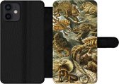 Bookcase Geschikt voor iPhone 12 telefoonhoesje - Lacertilia - Oude meesters - Kunst - Met vakjes - Wallet case met magneetsluiting