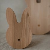 Eulenschnitt Ontbijtbordje hout Haasje 12,5 x12 cm  - Broodplankje - Kinderbord - Pasen - Snijplank - Serveerplank