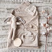 Gioia Giftbox essentials medium cream - Jongen - Meisje - Babygeschenkset - Kraamcadeau - Baby cadeau - Kraammand - Babyshower cadeau