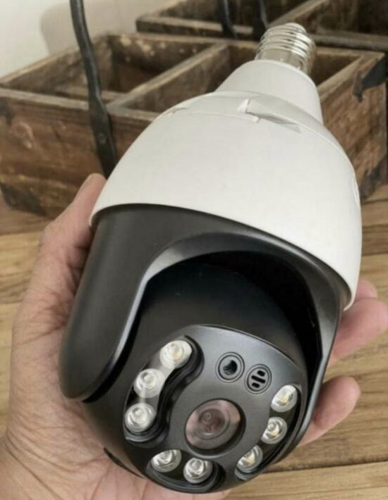 IP Camera Dome HD PTZ (WiFi) voor Indoor en/of Outdoor met E27