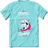 Cool People Do Fishing - Vissen T-Shirt | Roze | Grappig Verjaardag Vis Hobby Cadeau Shirt | Dames - Heren - Unisex | Tshirt Hengelsport Kleding Kado - Licht Blauw - S