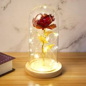 Roos in Glas met LED - Elegante Roos in Stolp - Luxe Geschenk voor meerdere Gelegenheden - Goud en Rood Kleur Bloem