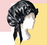 Luxe satijnen bonnet Black Beauty | Slaapmuts | Satijn | Anti pluis | CG methode | Curly Girl | Handgemaakt | Curly Girl producten | CG haar producten | Slapen met krullen | Krulle