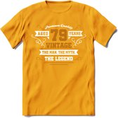 79 Jaar Legend T-Shirt | Goud - Wit | Grappig Verjaardag en Feest Cadeau Shirt | Dames - Heren - Unisex | Tshirt Kleding Kado | - Geel - 3XL