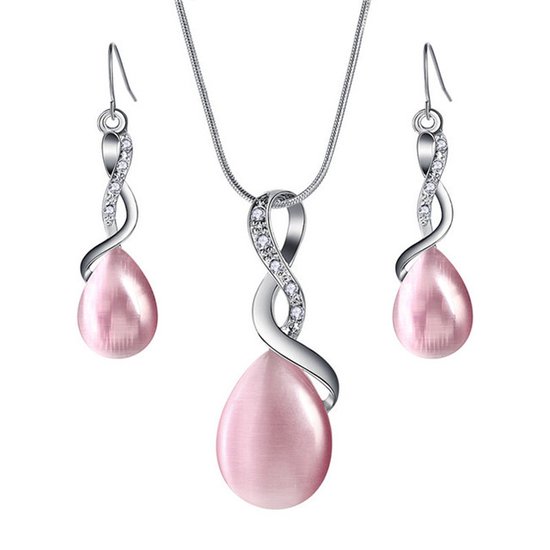 Sieraden set (roze) - Collier met hanger en bijpassende oorbellen.