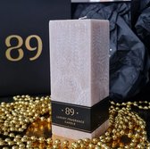 Luxe Geurkaars Aromatic 89 - Valentijn - Moederdag - Musk - Patchouli - Amber - Kaars - Geurkaars - Cadeau voor in Huis - Scented Candle - Decoratie - Dore - MIDI - 680 gr