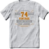 74 Jaar Legend T-Shirt | Goud - Zilver | Grappig Verjaardag Cadeau | Dames - Heren | - Licht Grijs - Gemaleerd - M