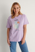 NA-KD T-shirt Earth Printed Tshirt 1100 004259 Light Purple Dames Maat - M