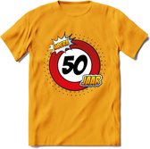 50 Jaar Hoera Verkeersbord T-Shirt | Grappig Abraham Verjaardag Cadeau | Dames - Heren | - Geel - S