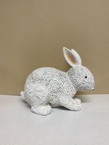 Decoratie beeld konijn - wit - hoogte 16x23x12 cm - polyresin - Woonaccessoires