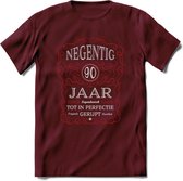 90 Jaar Legendarisch Gerijpt T-Shirt | Rood - Grijs | Grappig Verjaardag en Feest Cadeau Shirt | Dames - Heren - Unisex | Tshirt Kleding Kado | - Burgundy - XL