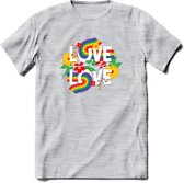 Love Is Love | Pride T-Shirt | Grappig LHBTIQ+ / LGBTQ / Gay / Homo / Lesbi Cadeau Shirt | Dames - Heren - Unisex | Tshirt Kleding Kado | - Licht Grijs - Gemaleerd - XL