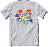 Love Is Love | Pride T-Shirt | Grappig LHBTIQ+ / LGBTQ / Gay / Homo / Lesbi Cadeau Shirt | Dames - Heren - Unisex | Tshirt Kleding Kado | - Licht Grijs - Gemaleerd - S