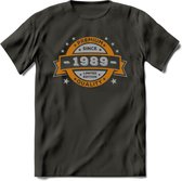 Premium Since 1989 T-Shirt | Zilver - Goud | Grappig Verjaardag en Feest Cadeau Shirt | Dames - Heren - Unisex | Tshirt Kleding Kado | - Donker Grijs - S