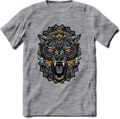 Wolf - Dieren Mandala T-Shirt | Geel | Grappig Verjaardag Zentangle Dierenkop Cadeau Shirt | Dames - Heren - Unisex | Wildlife Tshirt Kleding Kado | - Donker Grijs - Gemaleerd - XL