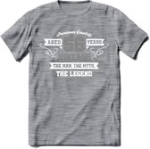 56 Jaar Legend T-Shirt | Zilver - Wit | Grappig Verjaardag en Feest Cadeau | Dames - Heren - Unisex | Kleding Kado | - Donker Grijs - Gemaleerd - XXL