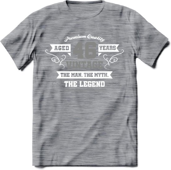 46 Jaar Legend T-Shirt | Zilver - Wit | Grappig Verjaardag en Feest Cadeau | Dames - Heren - Unisex | Kleding Kado | - Donker Grijs - Gemaleerd - 3XL