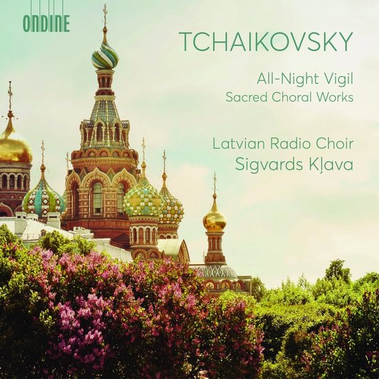 Cover van de cd met de titel All-Night Vigil, Sacred Choral Works, met daarop de Sint-Basiliuskathedraal en bloeiende bomen.