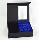 Valentijn - Rozen - Giftbox - Met 12x blauwe bloemen - Bloemen doos - Moederdag - Kerst kado - Liefde cadeau - Valentijn