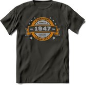 Premium Since 1947 T-Shirt | Goud - Zilver | Grappig Verjaardag Kleding Cadeau Shirt | Dames - Heren - Unisex Tshirt | - Donker Grijs - XL