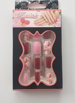 Zelfklevende kunstnagels-plaknagels-nepnagels