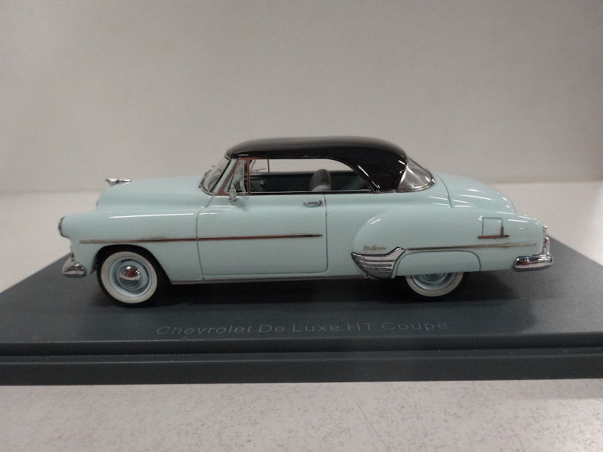 Miniature Chevrolet Bel Air HT Convertible NEO 1/43, Collection