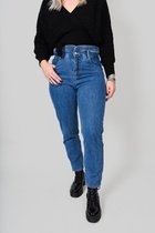 High waist mom jeans | Broek dames | Spijkerbroek | Hoge taille | Heerlijke wijde fit | Donkerblauwe wassing | Kleur Blauw | Valt een maat groter | Maat 38