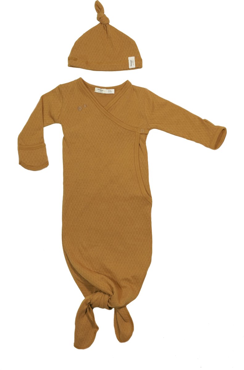 Snoozebaby Slaappakje met muts - Knoopslaapzak 0-3 mnd met labeltjes - Toffee Brown