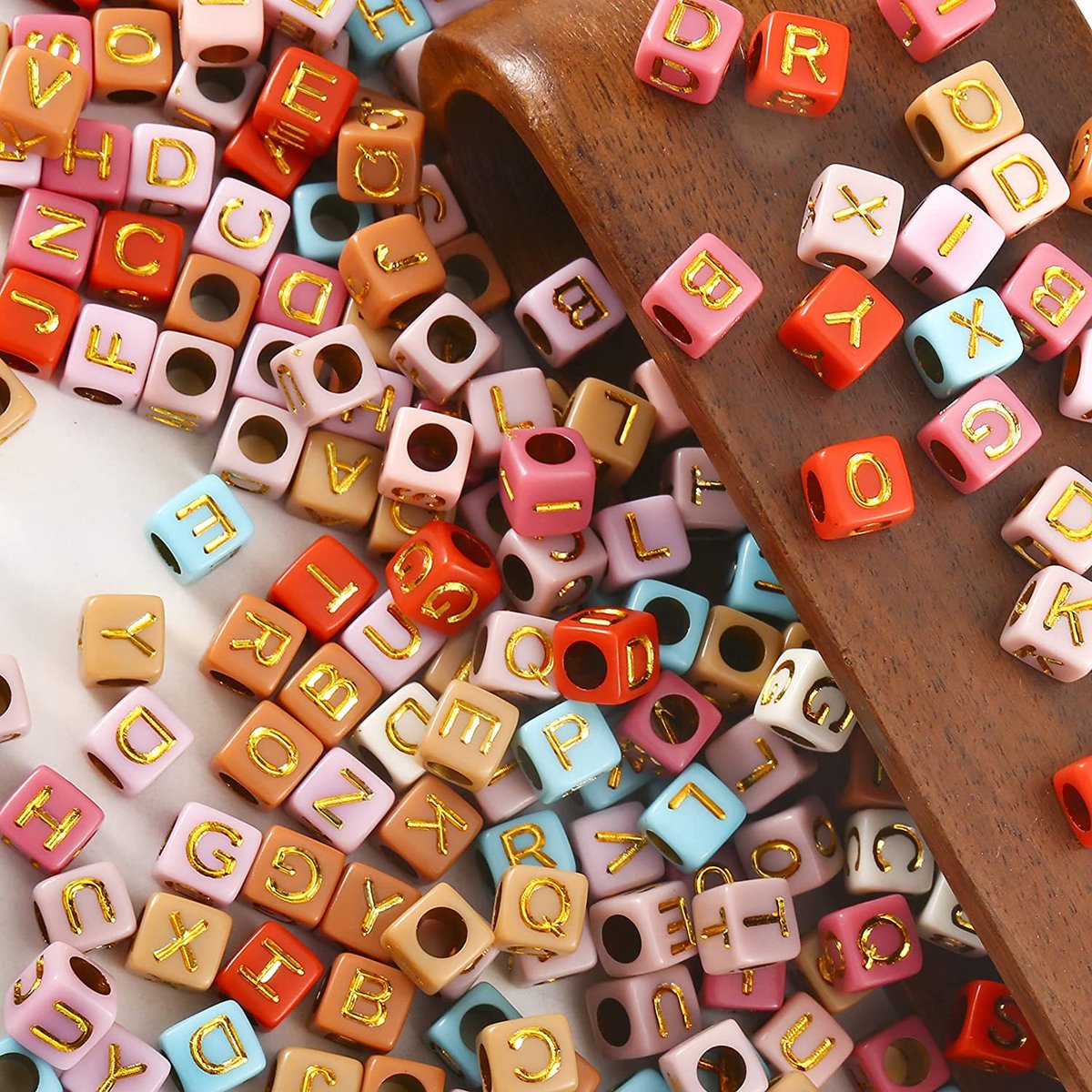 Behave Vierkante Letterkralen Set - Multi Color met Gouden Letters - Acryl - Kralen - Alfabet Kralen - 6mm - 390 Stuks — afbeelding 6