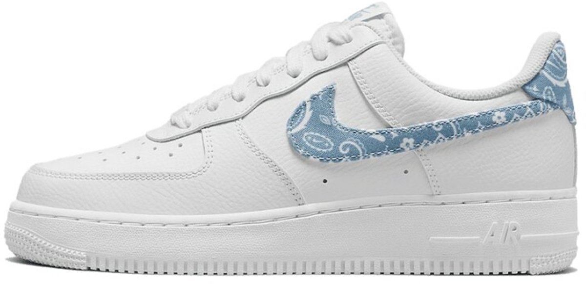 Nike Nike Air Force 1 Low ’07 Essential Worn Paisley Sneakers Unisex 100 Wit