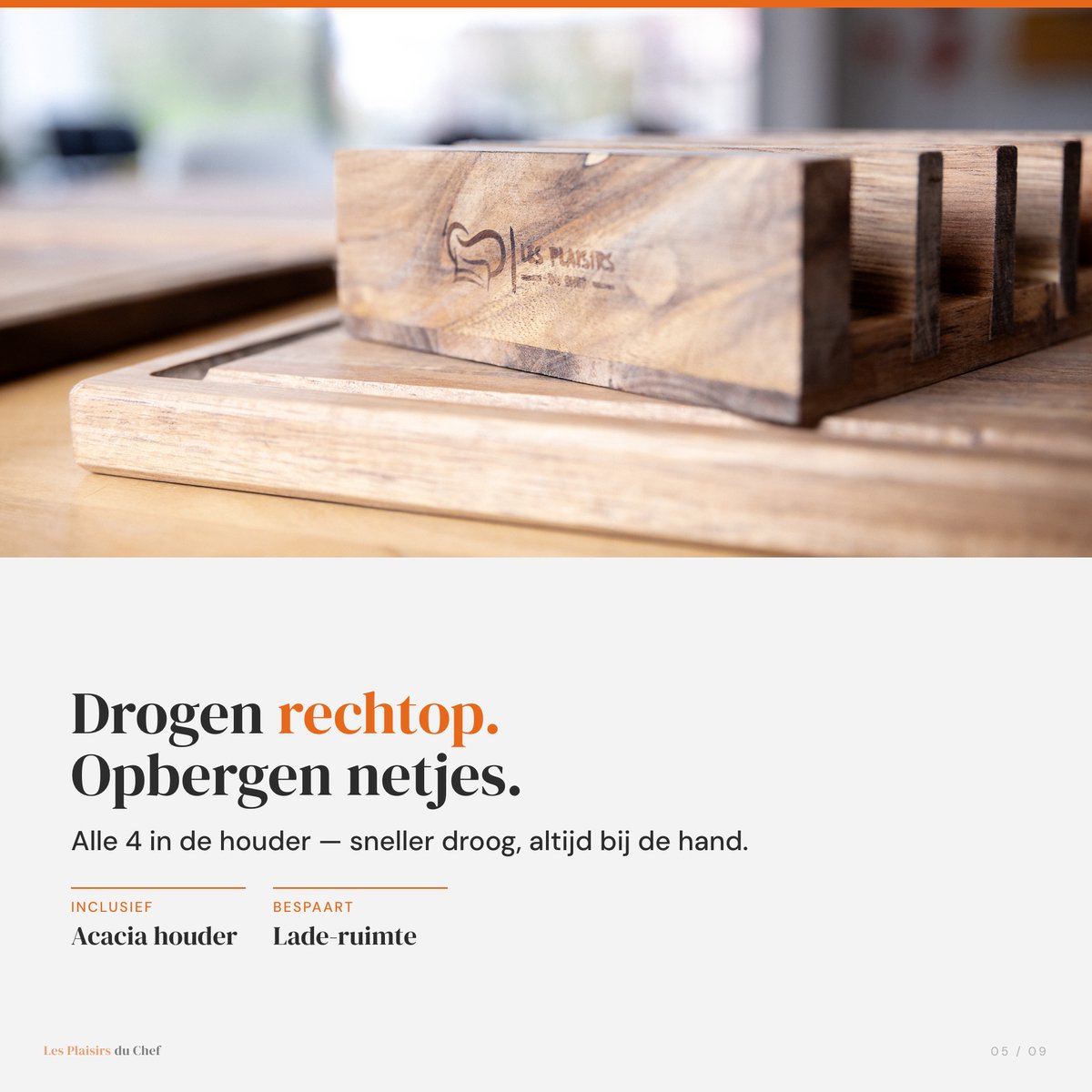 Snijplankenset Hout 4-delig met Houder — Acacia Snijplanken met Sapgeul — 2 cm Dik — Antibacterieel & PFAS-vrij — Borrelplank, Serveerplank, Tapasplank — XL/L/M/S (40x30 / 33x24 / 27,5x18 / 21,5x15 cm) — Les Plaisirs du Chef — cadeau in Kookcadeaus - foto 5