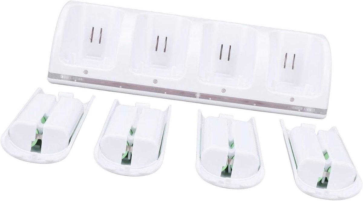 4-in-1 Oplaadstation voor Afstandsbedieningen met 4 Oplaadbare 2800mAh Batterijen en LED Indicatoren, Geschikt voor Diverse Apparaten