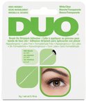Verpakking met DUO wimperlijm, wit/clear, met instructies en afbeelding van oog.