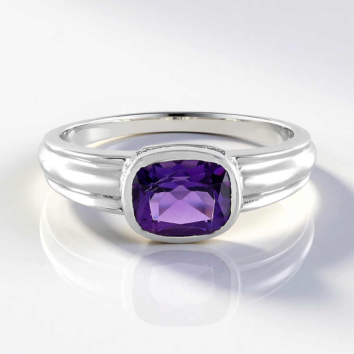 Cavill - 925 Sterling Zilver Ring met Platina Laag - Siberische Amethist 1,73 ct - Antiek Geslepen Paarse Edelsteen - Elegante Draagbare Ring