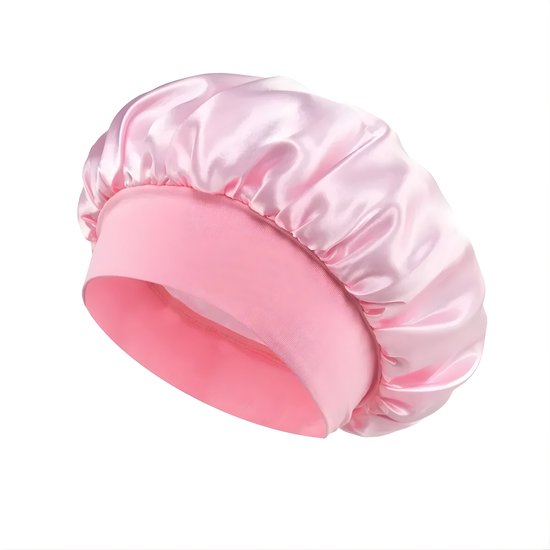 Bonnet de nuit en satin rose avec une large bande douce rose.