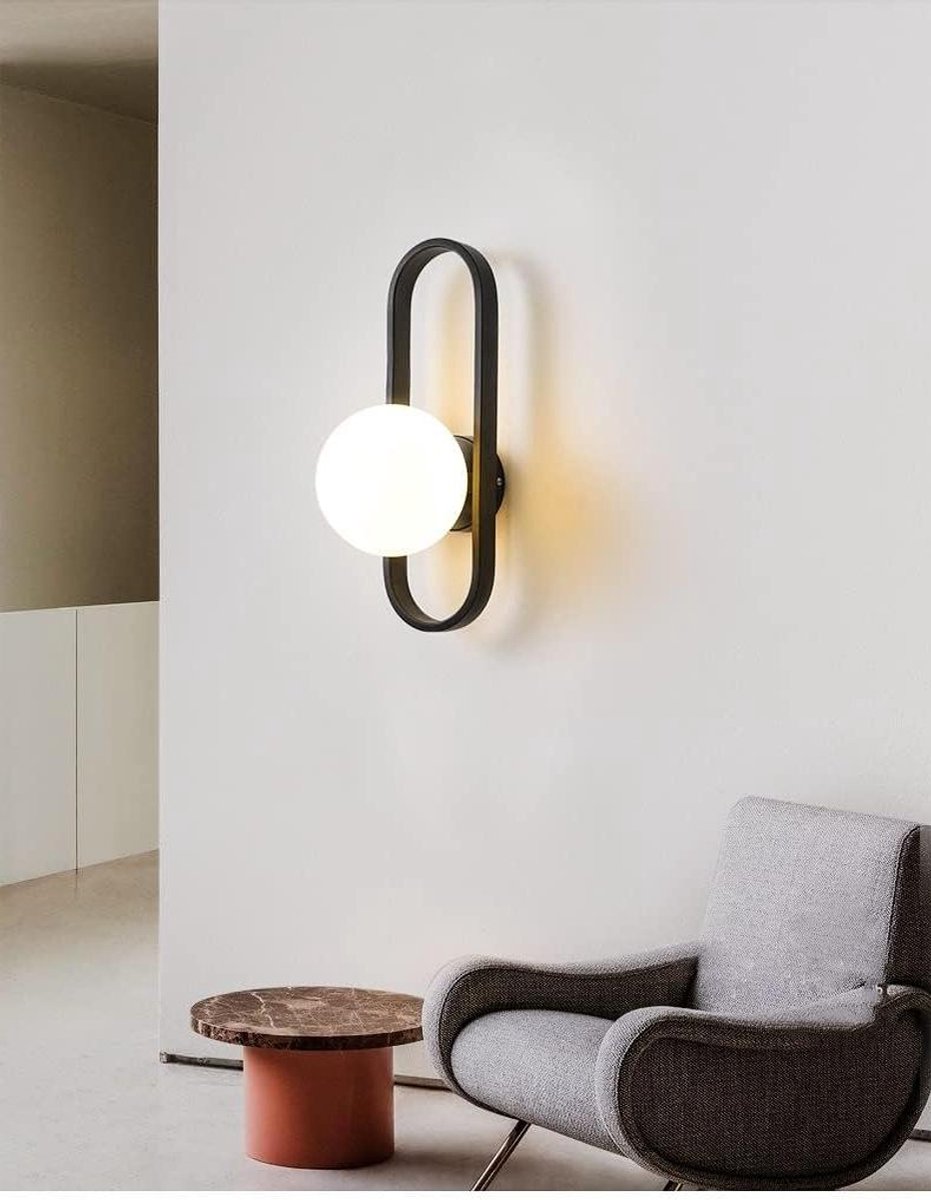 Wandlamp op Batterijen - Draadloze Lamp - Sfeerverlichting Creëren - Afstandsbediening Dimbaar - 100 Lumen - Zwart