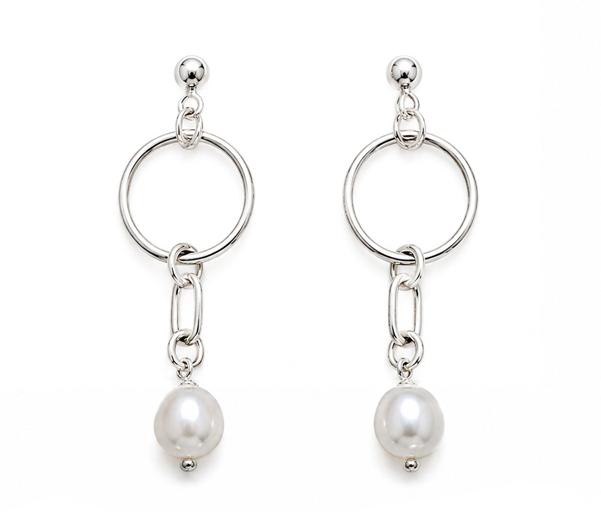 Zilveren Oorbellen met Parel Dames – Gerhodineerd 925 Sterling Zilver – Moderne Hanger Oorbellen met Zoetwaterlook Parel