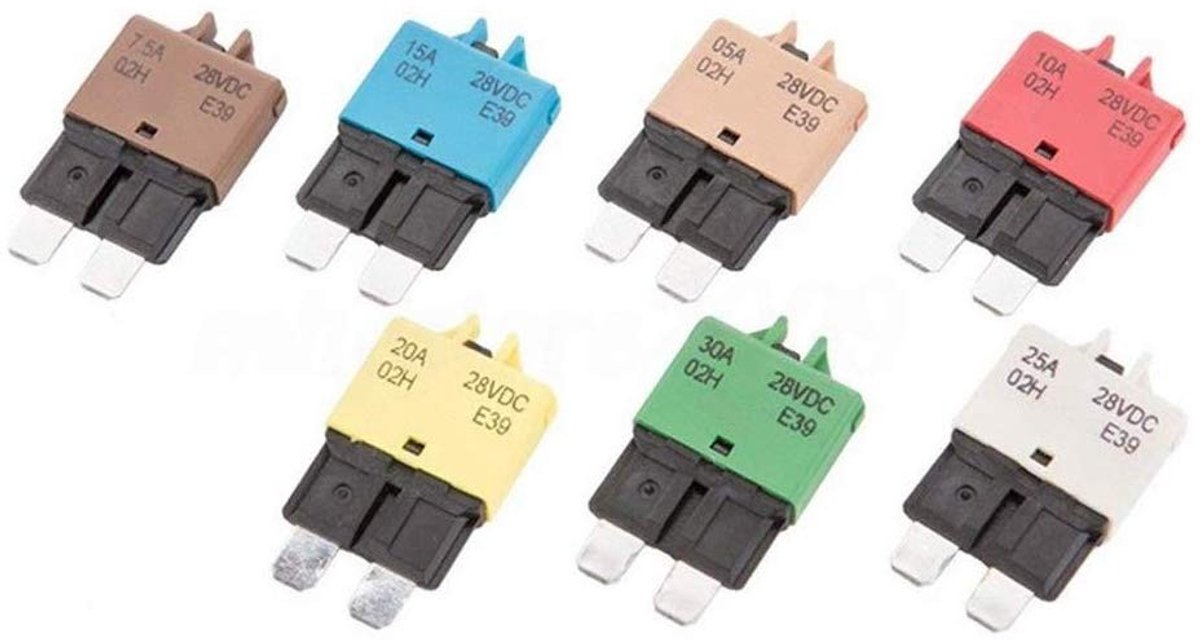 Dailygoods - Circuit Breaker - Auto Audio Schakelaar - Handige Reset Switch - 12V 10A - Overbelasting Bescherming - Geschikt voor Auto's - Compact Mod