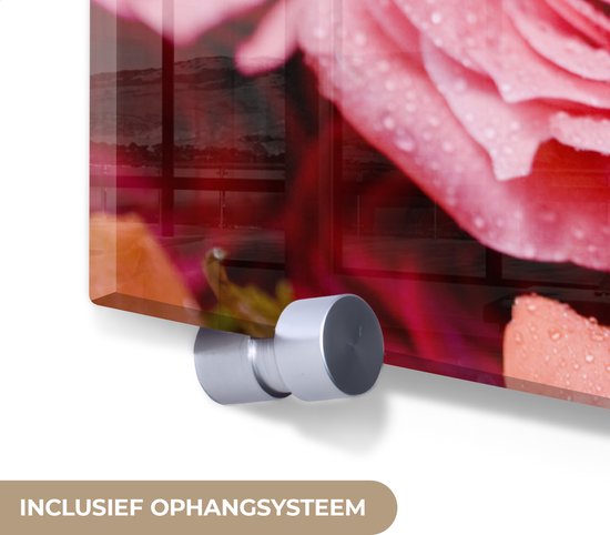 ® Glasschilderij 120x80 cm - Schilderij acrylglas - Natte rozen met dauw - Foto op glas - Muurdecoratie woonkamer - Wanddecoratie slaapkamer - Schilderijen