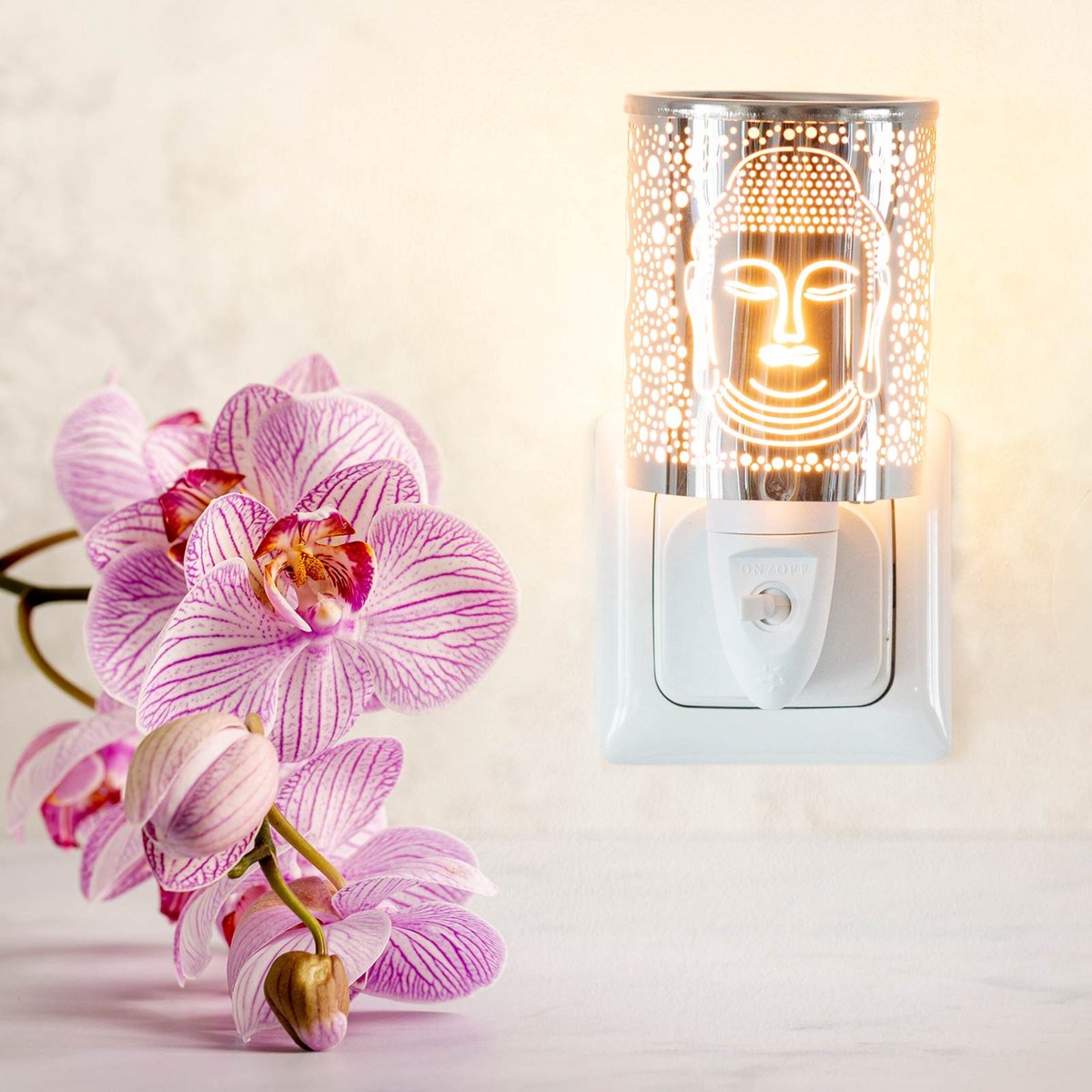 Candle-Brothers geurbrander - nachtlamp - wit - zilver - 14x7 cm - met nachtverlichting