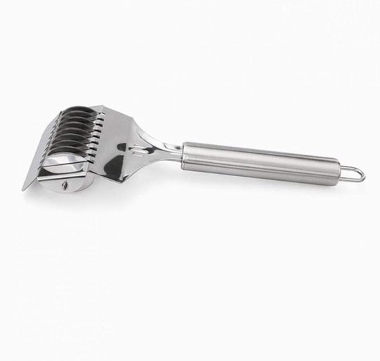 Roestvrijstalen Pastamaker - Handmatige Deegsnijder - Verse Pasta Maken - Corrosiebestendig Materiaal - 21.5 cm Lengte - Zilverkleurig — afbeelding 4