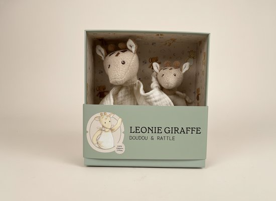 Egmont Giraf Leonie knuffeldoekje + rammelaar in cadeauverpakking. van Egmont Toys — afbeelding 3