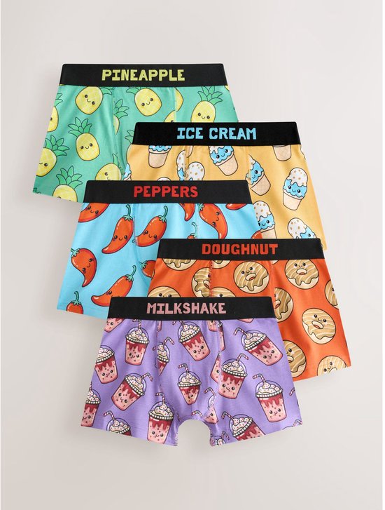Set van vijf boxershorts met verschillende prints: ananassen, ijsjes, pepers, donuts en milkshakes. Zwarte taillebanden met tekst.