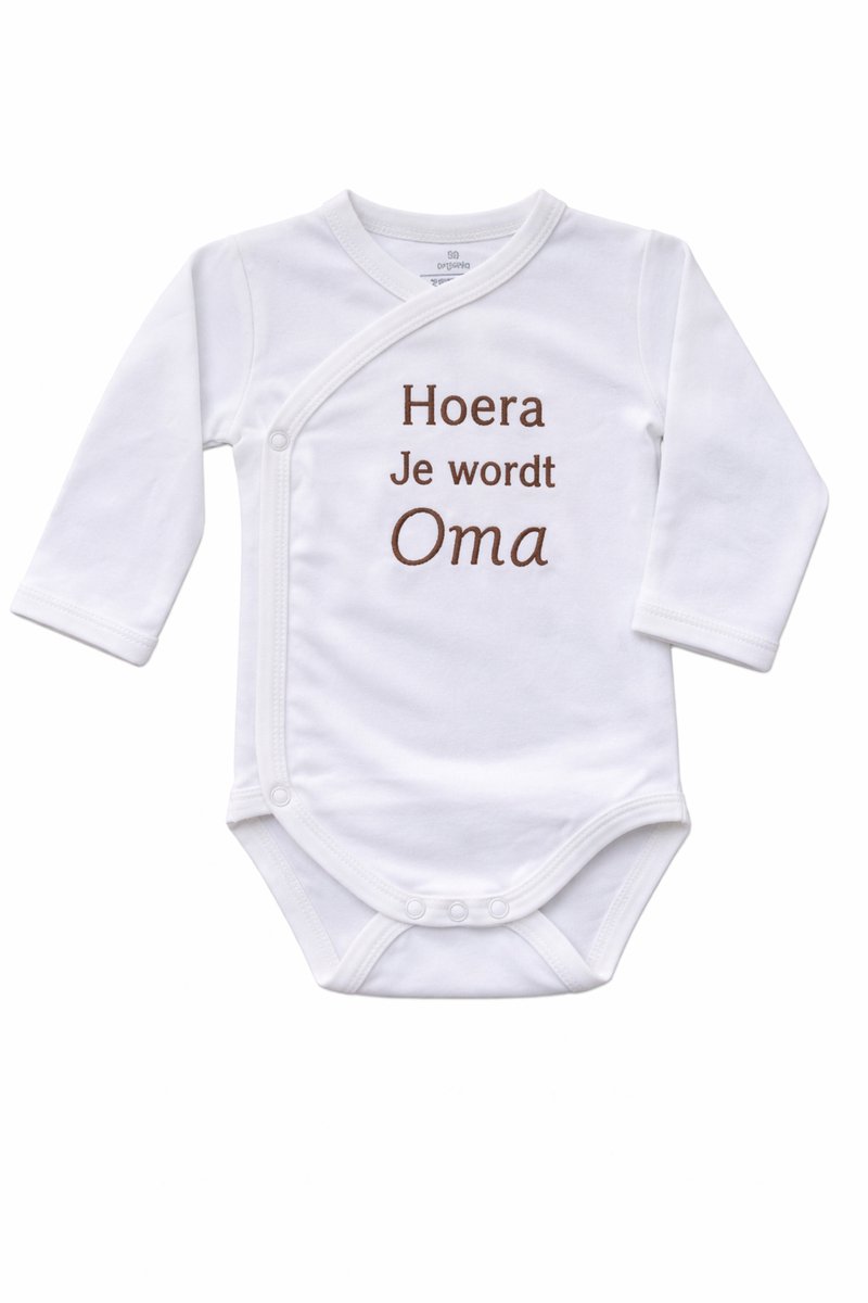 Romper zwangerschapsaankondiging – Hoera je wordt oma – Baby romper aankondiging zwangerschap – Cadeau voor oma – Unisex babykleding - omslagromper - 100% katoen - baby aankondiging - originele zwangerschaps reveal